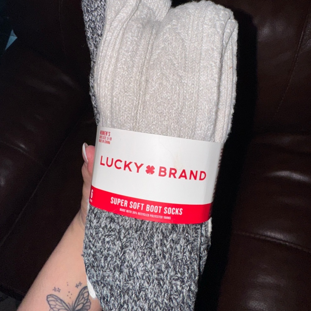 Lucky Brand Super Soft Boot Socks - Gray and White
